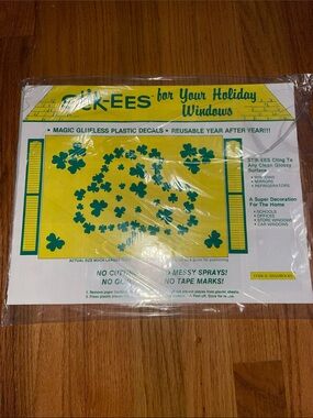 Stik-ees for your holiday windows shamrocks st. Patrick’s day Vintage 90s